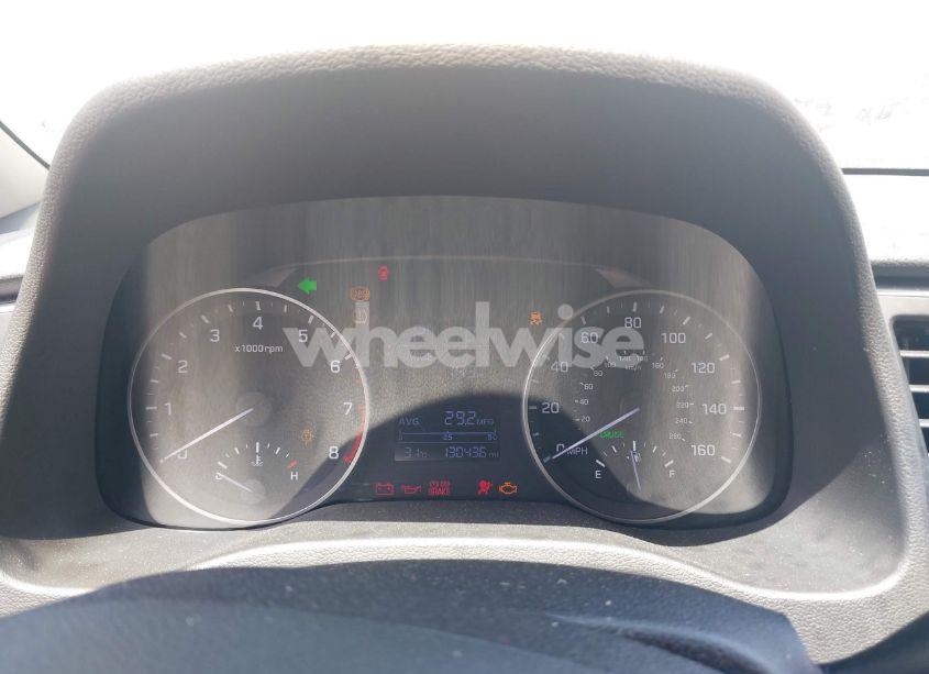 Photo 7 of 2017 Hyundai Elantra SE (VIN KMHD84LF9HU409213)