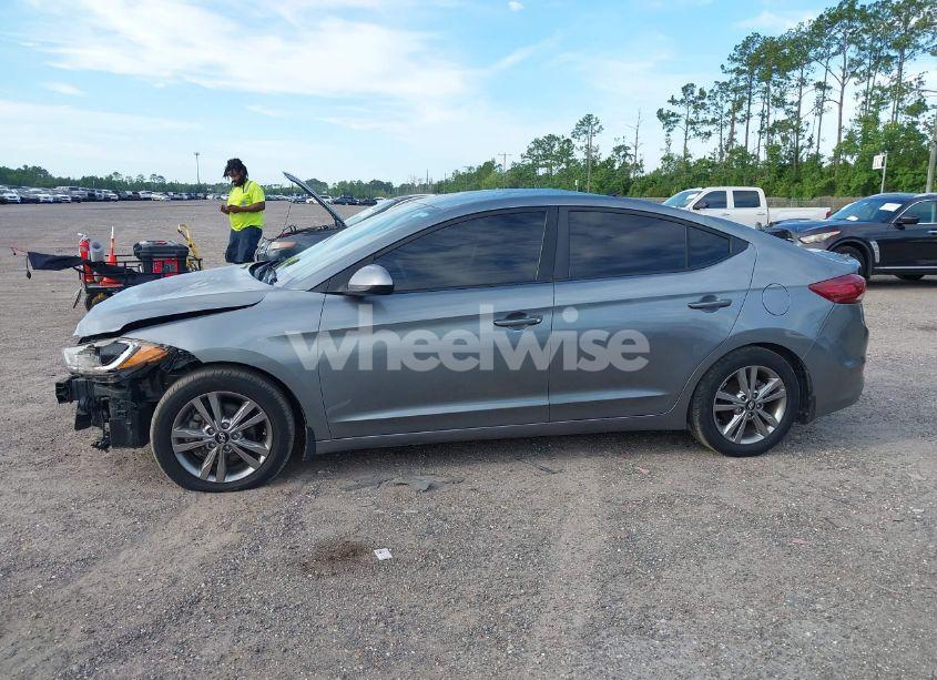 Photo 14 of 2018 Hyundai Elantra SEL (VIN KMHD84LF9JU608719)