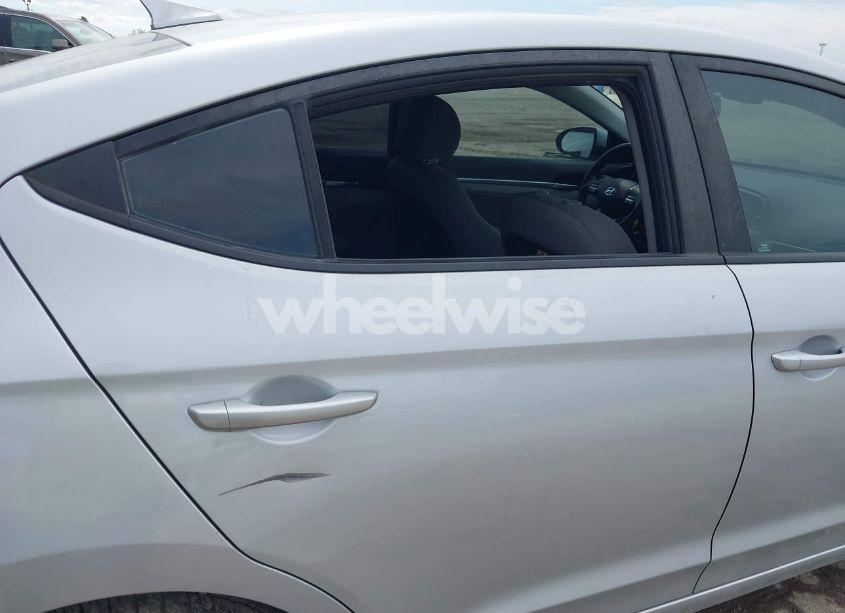 Photo 19 of 2019 Hyundai Elantra SEL (VIN KMHD84LF9KU737335)