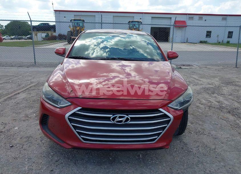 Photo 13 of 2017 Hyundai Elantra SE (VIN KMHD84LFXHU274856)