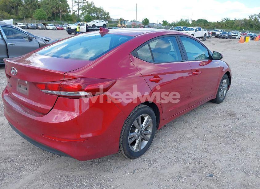 Photo 4 of 2017 Hyundai Elantra SE (VIN KMHD84LFXHU274856)