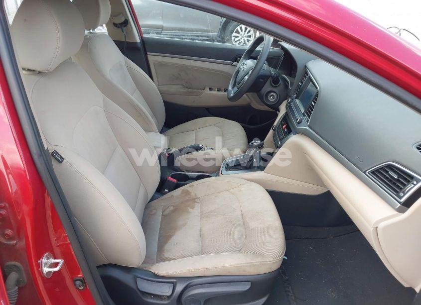 Photo 5 of 2017 Hyundai Elantra SE (VIN KMHD84LFXHU274856)