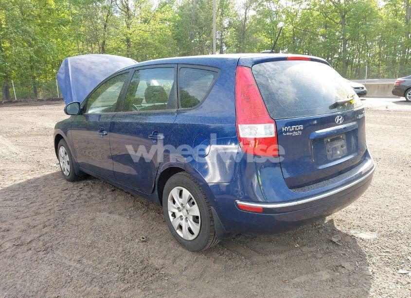 Photo 3 of 2011 Hyundai Elantra TOURING GLS (VIN KMHDB8AE3BU122699)