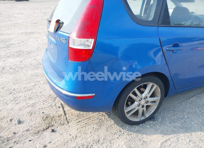 Photo 6 of 2009 Hyundai Elantra TOURING (VIN KMHDC86E29U038101)