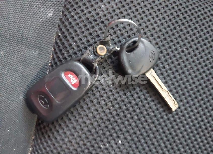 Photo 11 of 2009 Hyundai Elantra TOURING (VIN KMHDC86E59U041672)