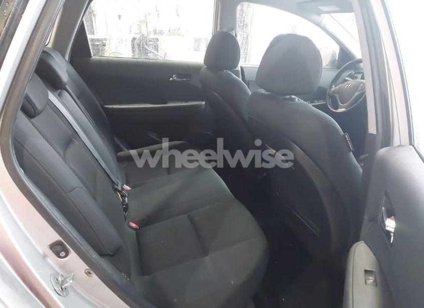 Photo 8 of 2009 Hyundai Elantra TOURING (VIN KMHDC86E59U041672)