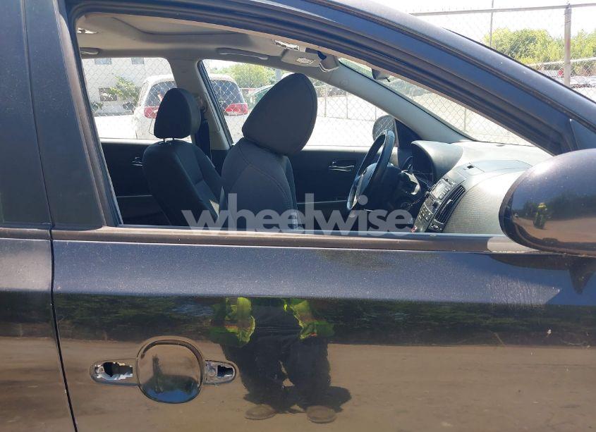 Photo 12 of 2009 Hyundai Elantra TOURING (VIN KMHDC86E79U041964)