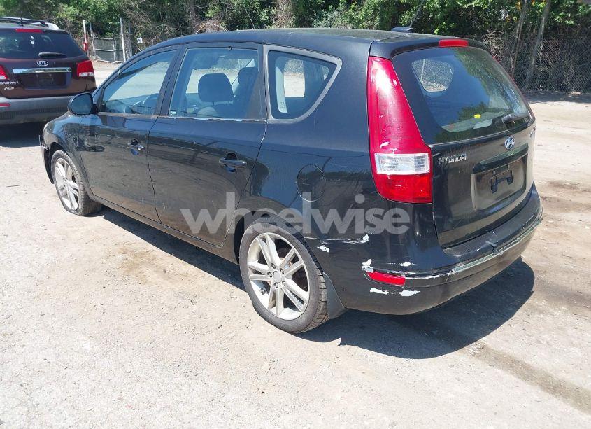 Photo 3 of 2009 Hyundai Elantra TOURING (VIN KMHDC86E79U041964)