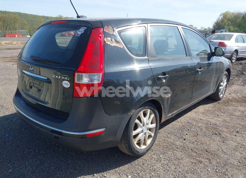 Photo 4 of 2009 Hyundai Elantra TOURING (VIN KMHDC86E89U039396)