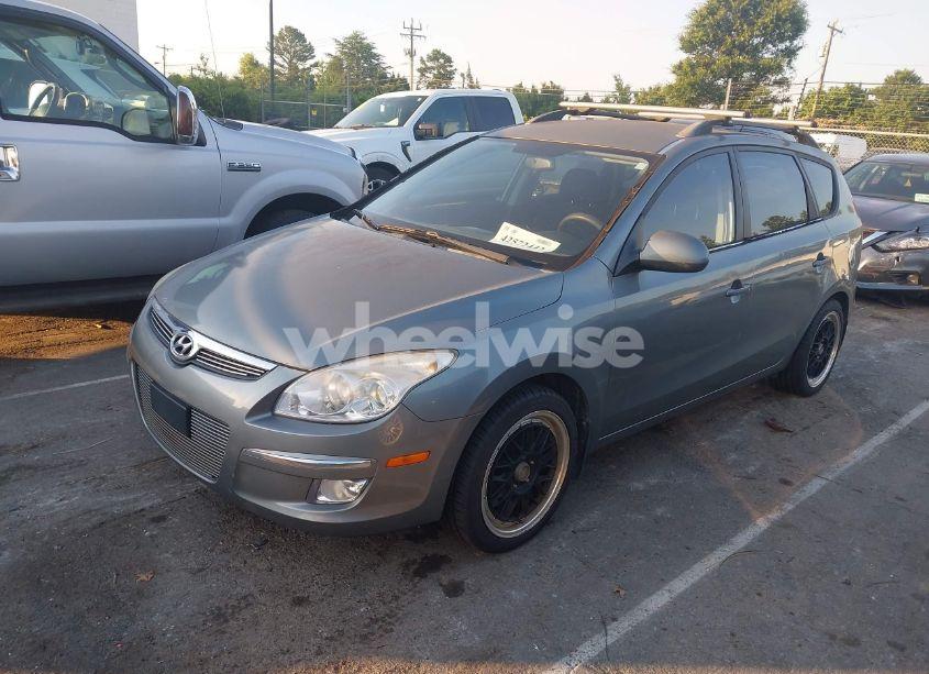 Photo 2 of 2010 Hyundai Elantra TOURING GLS (VIN KMHDC8AE0AU081413)