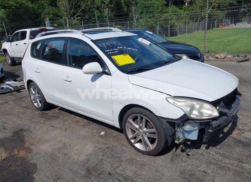 2011 Hyundai Elantra TOURING SE (VIN KMHDC8AE9BU097224) main photo