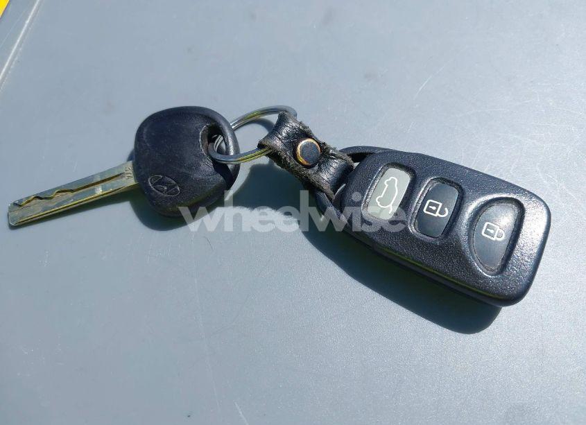 Photo 11 of 2011 Hyundai Elantra TOURING SE (VIN KMHDC8AEXBU121238)