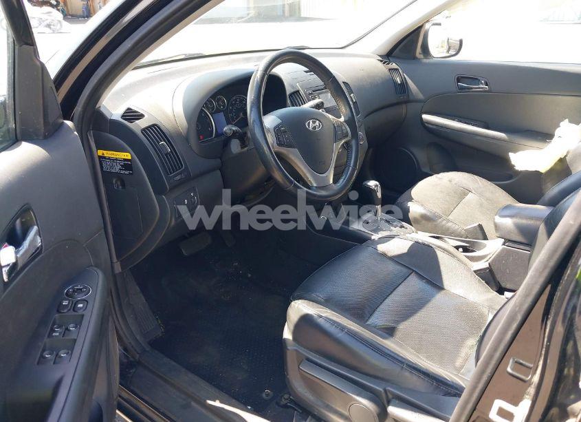 Photo 5 of 2011 Hyundai Elantra TOURING SE (VIN KMHDC8AEXBU121238)