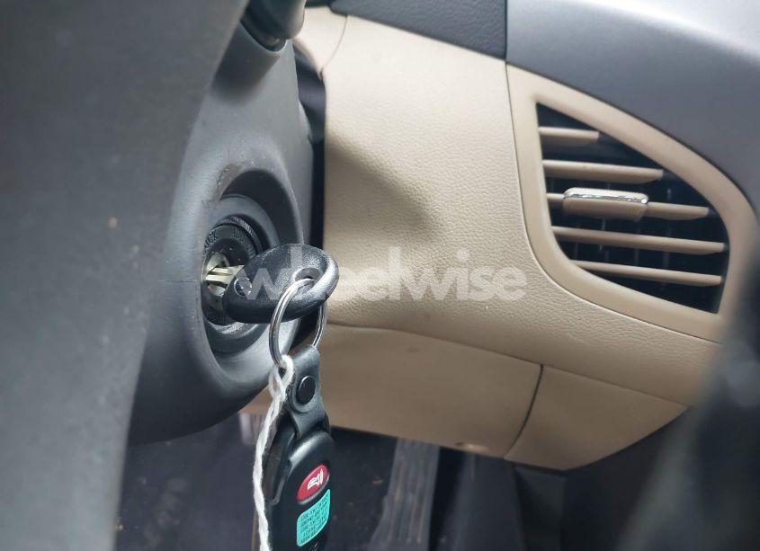 Photo 11 of 2012 Hyundai Elantra LIMITED (ULSAN PLANT) (VIN KMHDH4AE0CU203488)