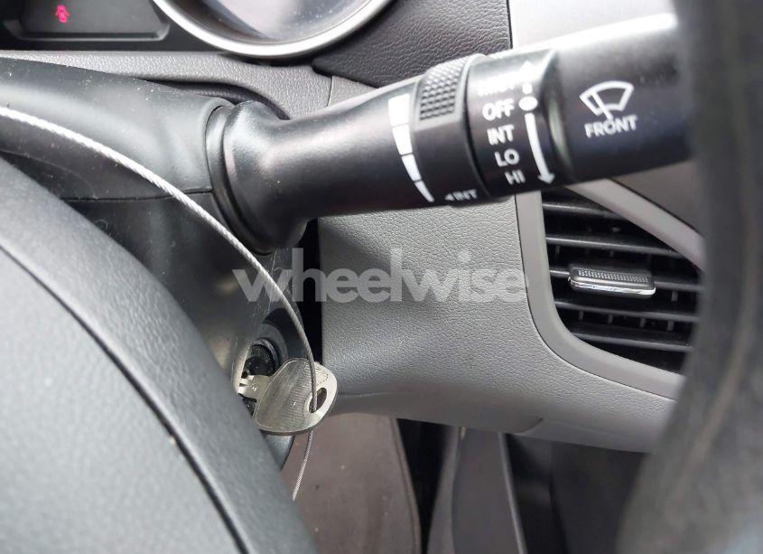 Photo 11 of 2012 Hyundai Elantra GLS (ULSAN PLANT) (VIN KMHDH4AE0CU305017)
