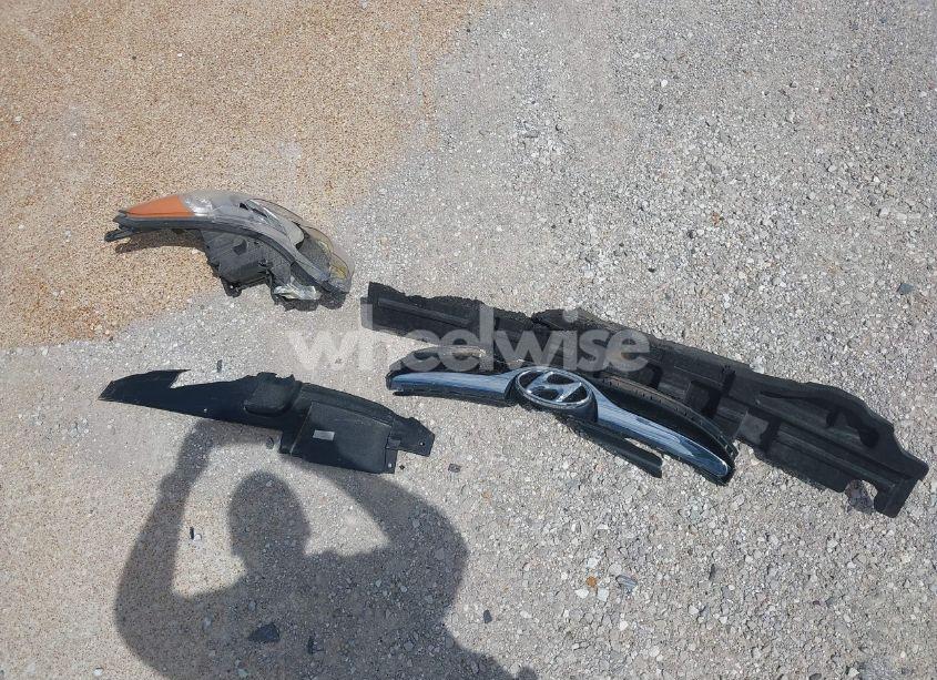 Photo 12 of 2013 Hyundai Elantra GLS (VIN KMHDH4AE0DU538140)