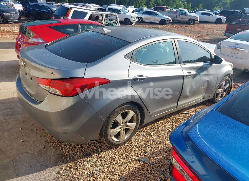 Photo 4 of 2013 Hyundai Elantra GLS (VIN KMHDH4AE0DU683873)
