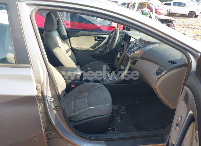 Photo 5 of 2013 Hyundai Elantra GLS (VIN KMHDH4AE0DU683873)