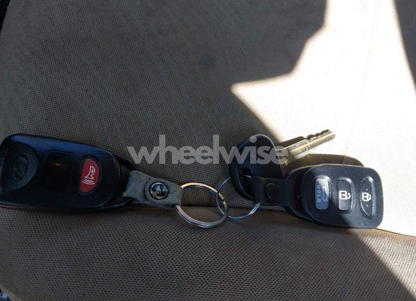 Photo 11 of 2013 Hyundai Elantra GLS (VIN KMHDH4AE0DU738550)