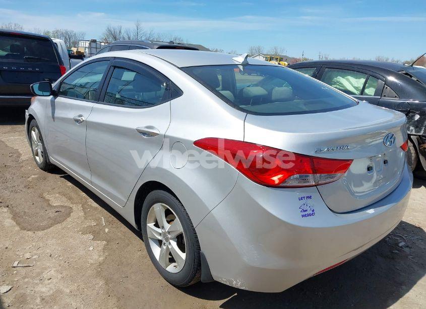 Photo 3 of 2013 Hyundai Elantra GLS (VIN KMHDH4AE0DU837188)