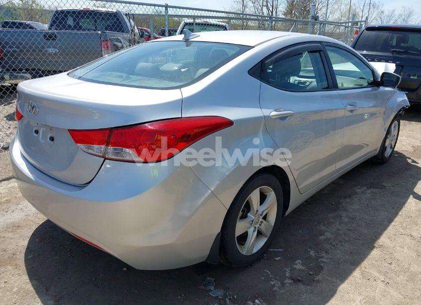 Photo 4 of 2013 Hyundai Elantra GLS (VIN KMHDH4AE0DU837188)