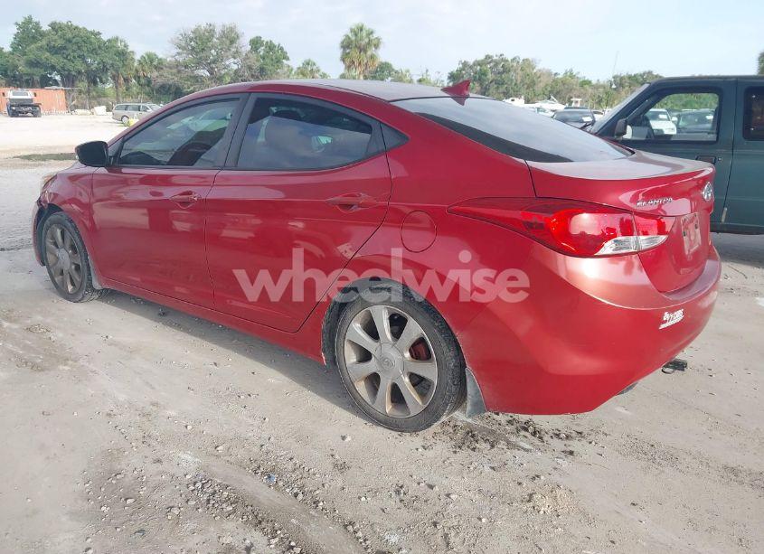Photo 3 of 2013 Hyundai Elantra LIMITED (VIN KMHDH4AE0DU944600)