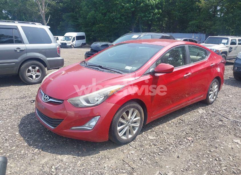 Photo 2 of 2014 Hyundai Elantra SE (VIN KMHDH4AE0EU116726)
