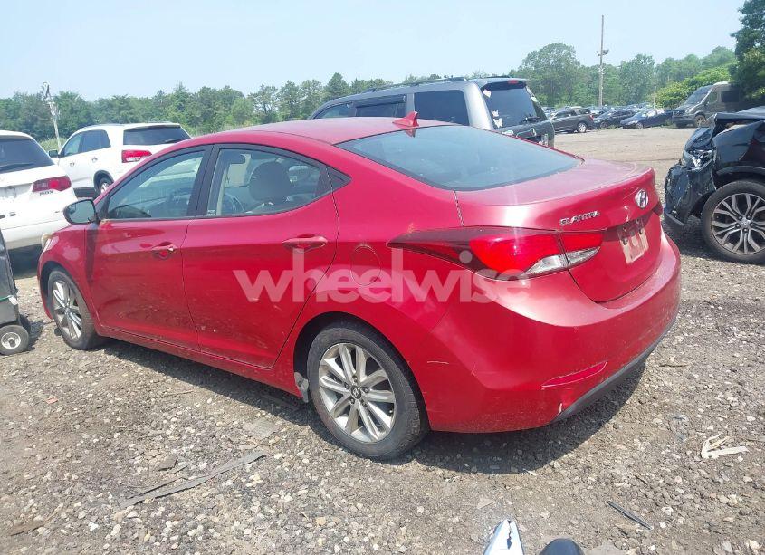 Photo 3 of 2014 Hyundai Elantra SE (VIN KMHDH4AE0EU116726)