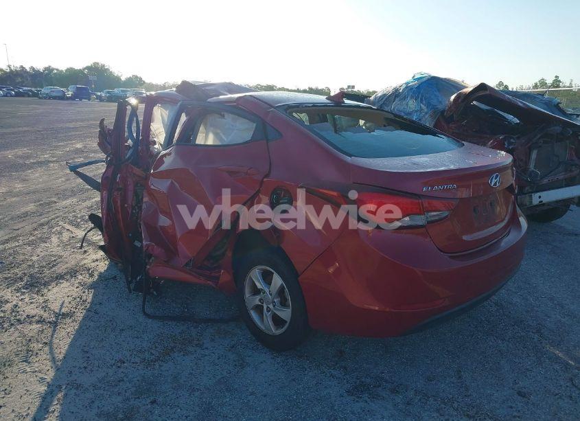 Photo 3 of 2014 Hyundai Elantra SE (VIN KMHDH4AE0EU137222)