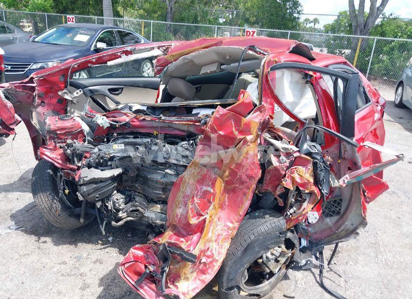 Photo 6 of 2014 Hyundai Elantra SE (VIN KMHDH4AE0EU137222)