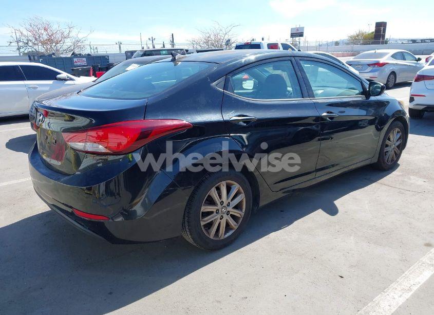 Photo 4 of 2014 Hyundai Elantra SE (VIN KMHDH4AE0EU146342)
