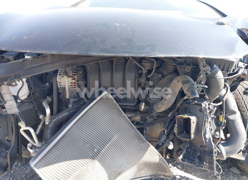 Photo 10 of 2013 Hyundai Elantra GLS (ULSAN PLANT) (VIN KMHDH4AE1DU620748)