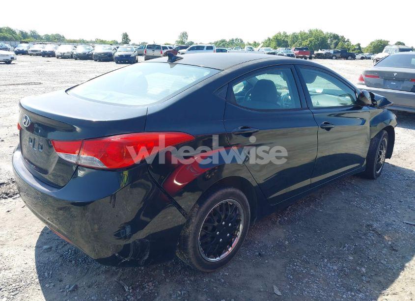 Photo 4 of 2013 Hyundai Elantra GLS (ULSAN PLANT) (VIN KMHDH4AE1DU620748)