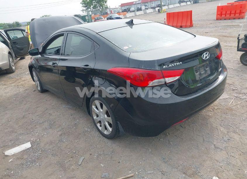 Photo 3 of 2013 Hyundai Elantra LIMITED (VIN KMHDH4AE1DU962474)