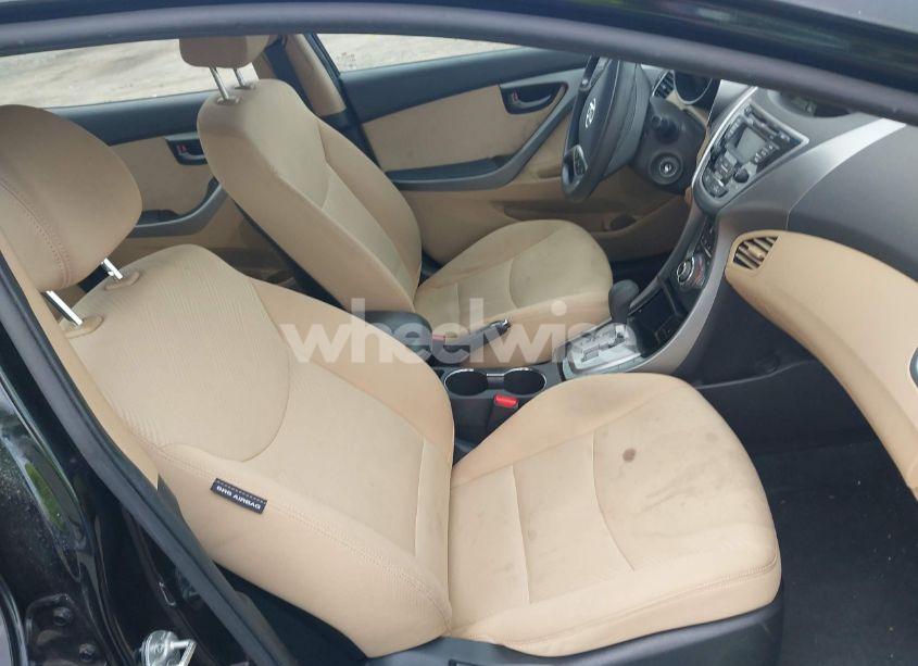 Photo 5 of 2013 Hyundai Elantra GLS (VIN KMHDH4AE1DU995040)