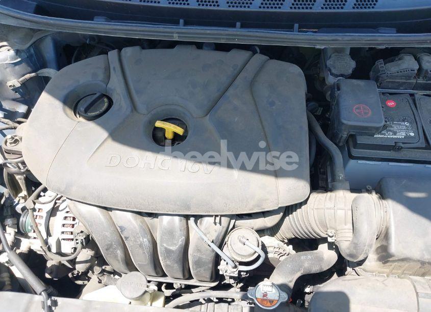 Photo 10 of 2014 Hyundai Elantra SE (VIN KMHDH4AE1EU176823)