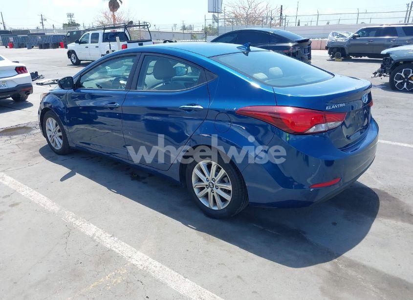 Photo 3 of 2014 Hyundai Elantra SE (VIN KMHDH4AE1EU176823)