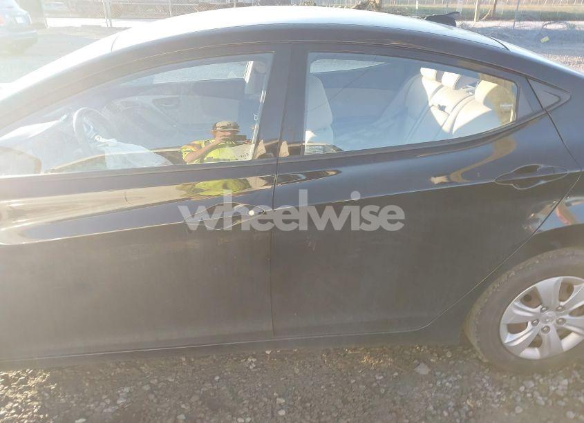 Photo 15 of 2016 Hyundai Elantra SE (VIN KMHDH4AE1GU583527)