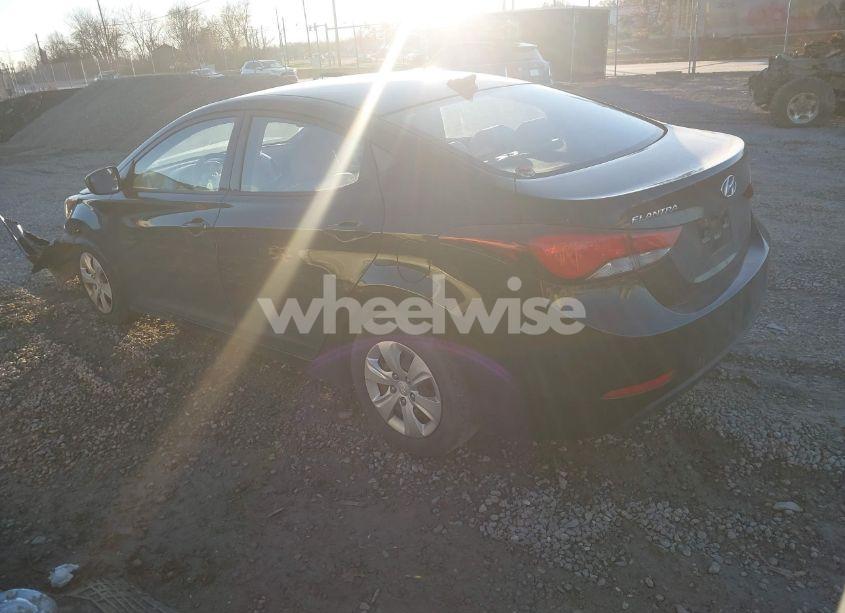 Photo 3 of 2016 Hyundai Elantra SE (VIN KMHDH4AE1GU583527)