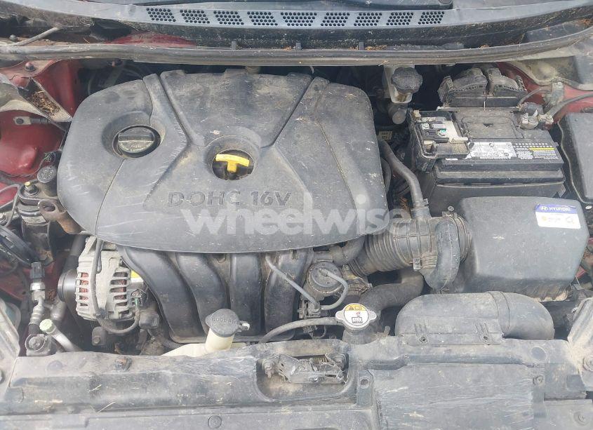 Photo 10 of 2013 Hyundai Elantra GLS (VIN KMHDH4AE2DU616403)