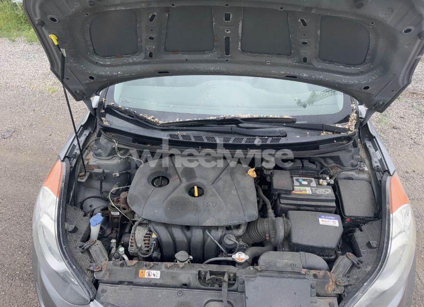 Photo 10 of 2013 Hyundai Elantra GLS (VIN KMHDH4AE2DU931783)