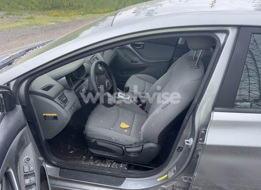 Photo 5 of 2013 Hyundai Elantra GLS (VIN KMHDH4AE2DU931783)