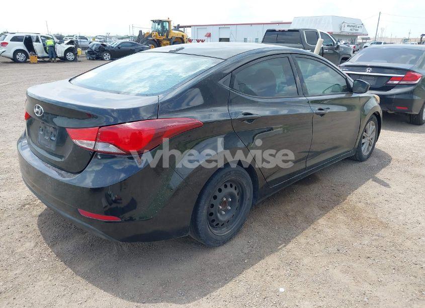 Photo 4 of 2014 Hyundai Elantra SE (VIN KMHDH4AE2EU071952)