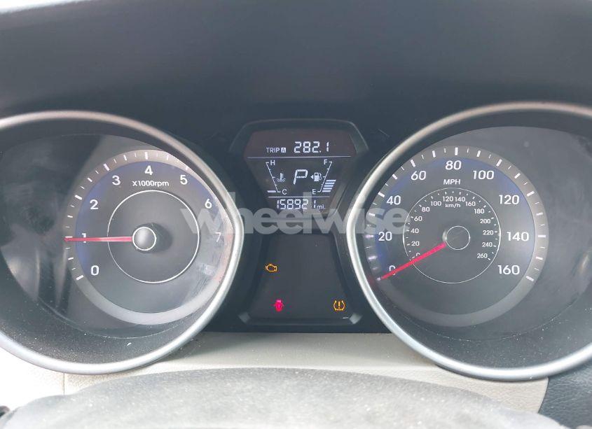 Photo 7 of 2014 Hyundai Elantra SE (VIN KMHDH4AE2EU071952)