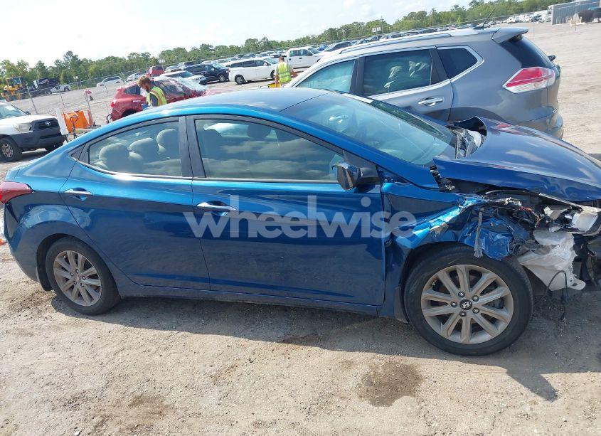 Photo 13 of 2015 Hyundai Elantra SE (VIN KMHDH4AE2FU320929)
