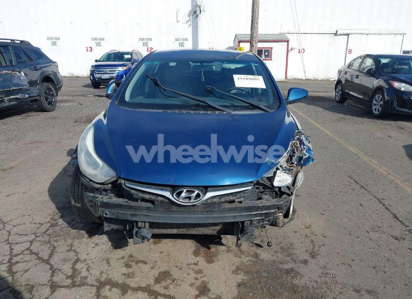 Photo 11 of 2016 Hyundai Elantra SE (VIN KMHDH4AE2GU525314)