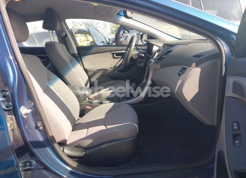 Photo 5 of 2016 Hyundai Elantra SE (VIN KMHDH4AE2GU544736)