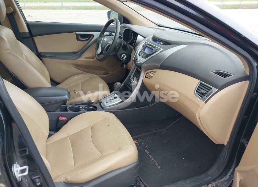 Photo 5 of 2011 Hyundai Elantra LIMITED (ULSAN PLANT) (VIN KMHDH4AE3BU099030)