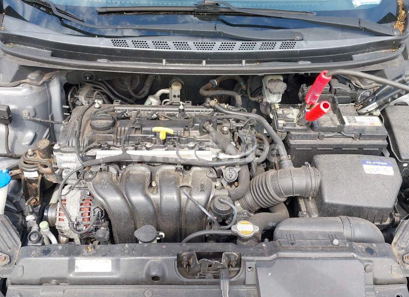 Photo 10 of 2011 Hyundai Elantra GLS PZEV (VIN KMHDH4AE3BU150915)