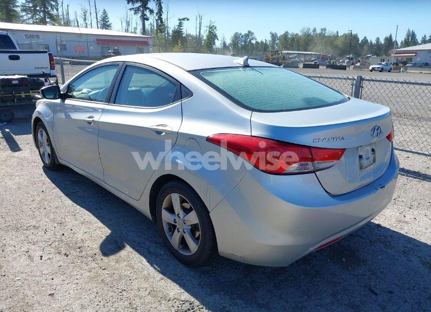 Photo 3 of 2013 Hyundai Elantra GLS (VIN KMHDH4AE3DU499298)